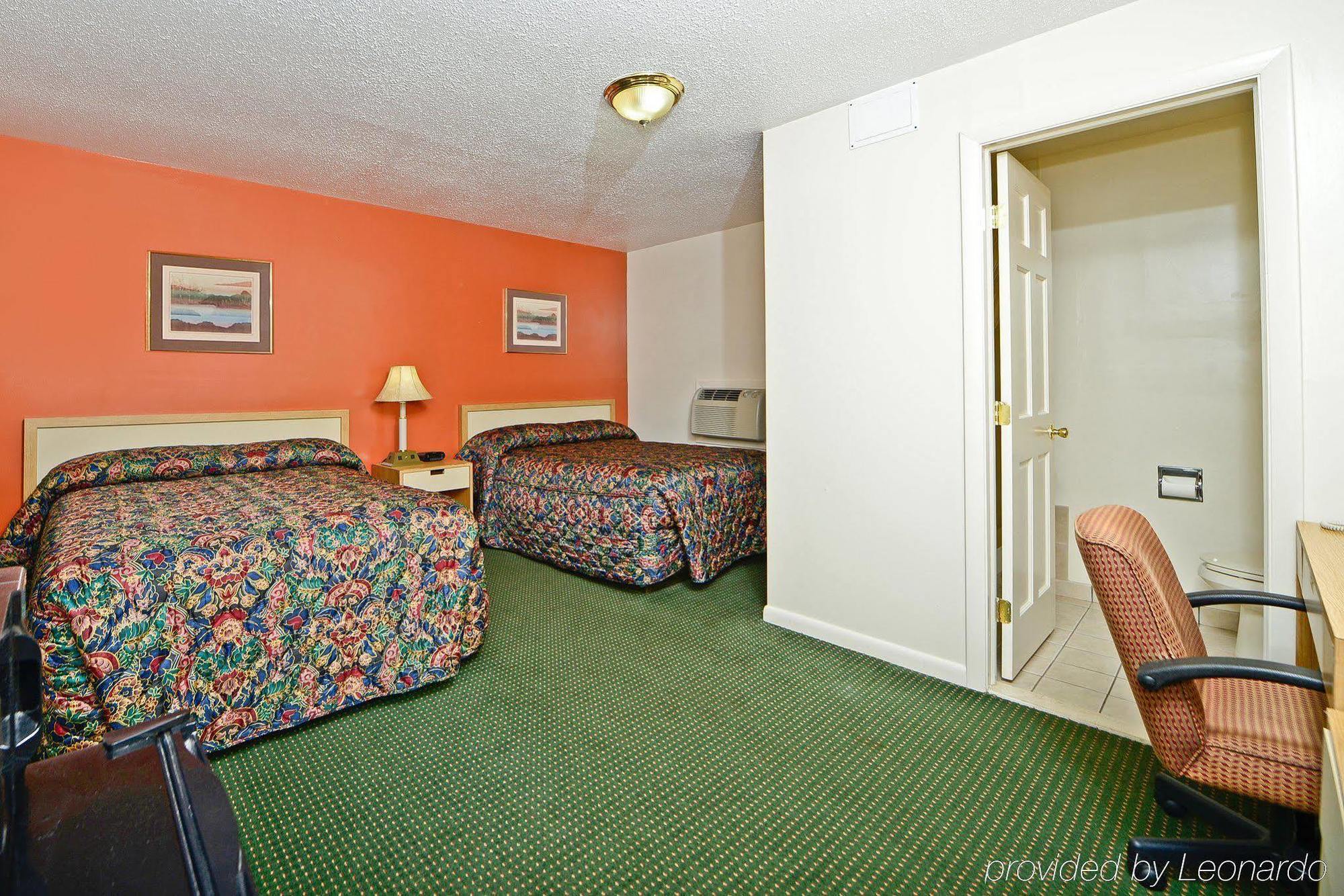 Best Way Inn Middlefield Room photo